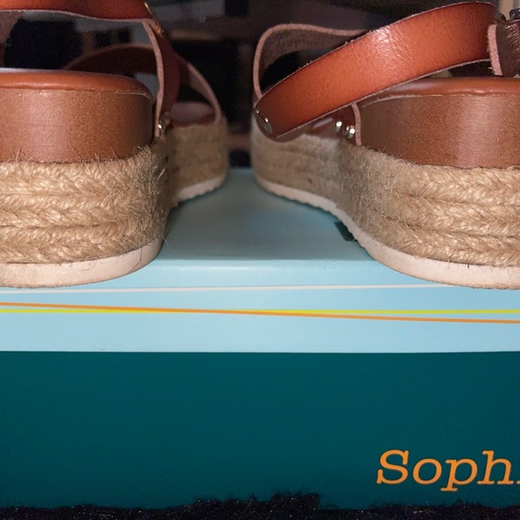Girls' wedge sandals. - Picture 2 of 7